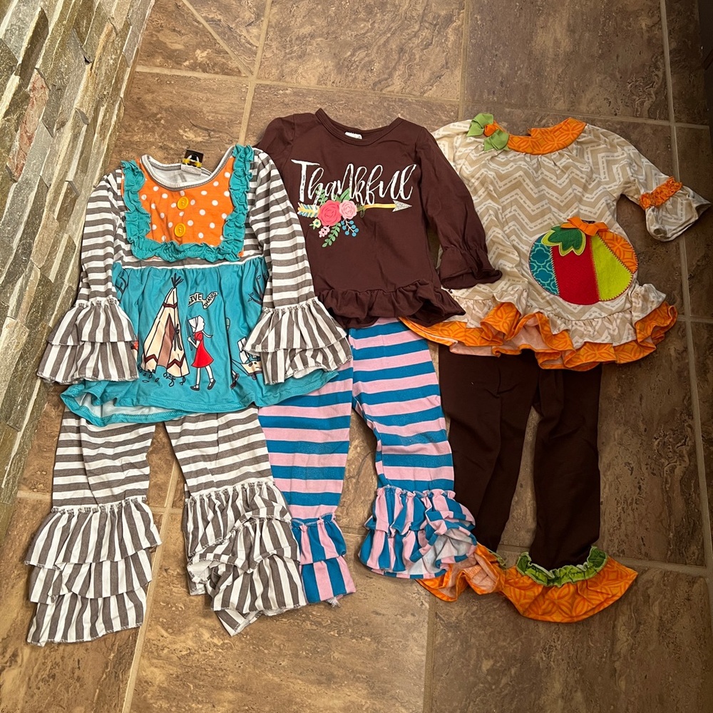 Thanksgiving Sets - Picture 3 of 8